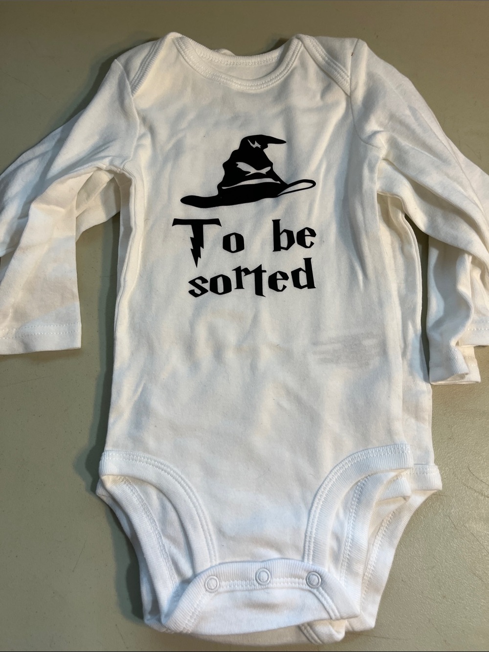 Carter's White Long-Sleeve 3-Pieces with Black 'To be sorted' Graphic